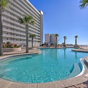 Comfy Pcb With View And Private Access! Apartment